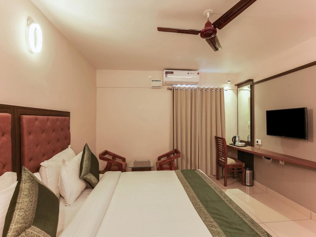 Treebo Goodland Residency Hotel Thiruvananthapuram Exterior photo
