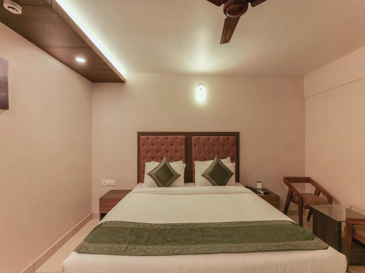Treebo Goodland Residency Hotel Thiruvananthapuram Exterior photo