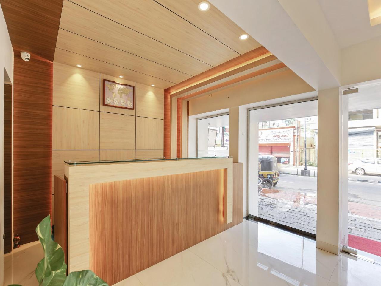 Treebo Goodland Residency Hotel Thiruvananthapuram Exterior photo