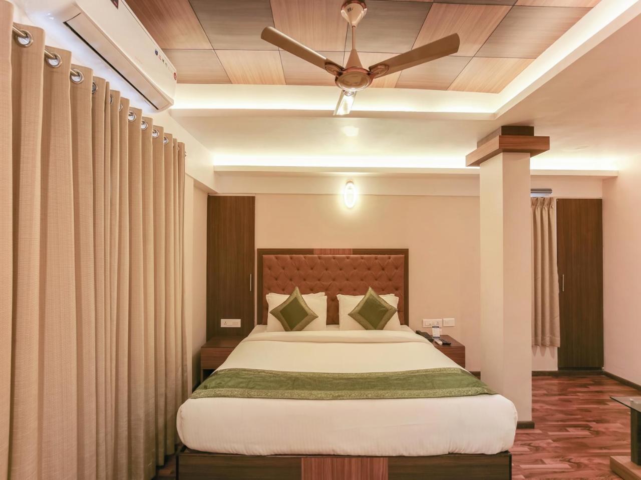 Treebo Goodland Residency Hotel Thiruvananthapuram Exterior photo